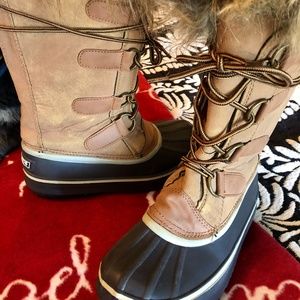 Girls Waterproof Snow Boots